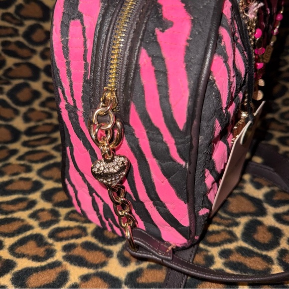 🩷🦓🖤NWT Custom Juicy Couture Hot Pink Zebra Rhinestone Y2K Satchel One of One 🩷🦓🖤 - Picture 8 of 9